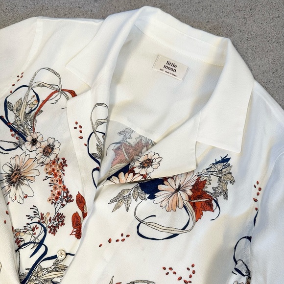 Aritzia Little Moon Floral Abelia Shirt and Pant Set - Picture 3 of 16